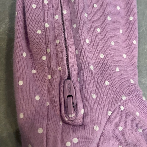 Carter’s size 9m footie pajamas set of 2 - Picture 7 of 11